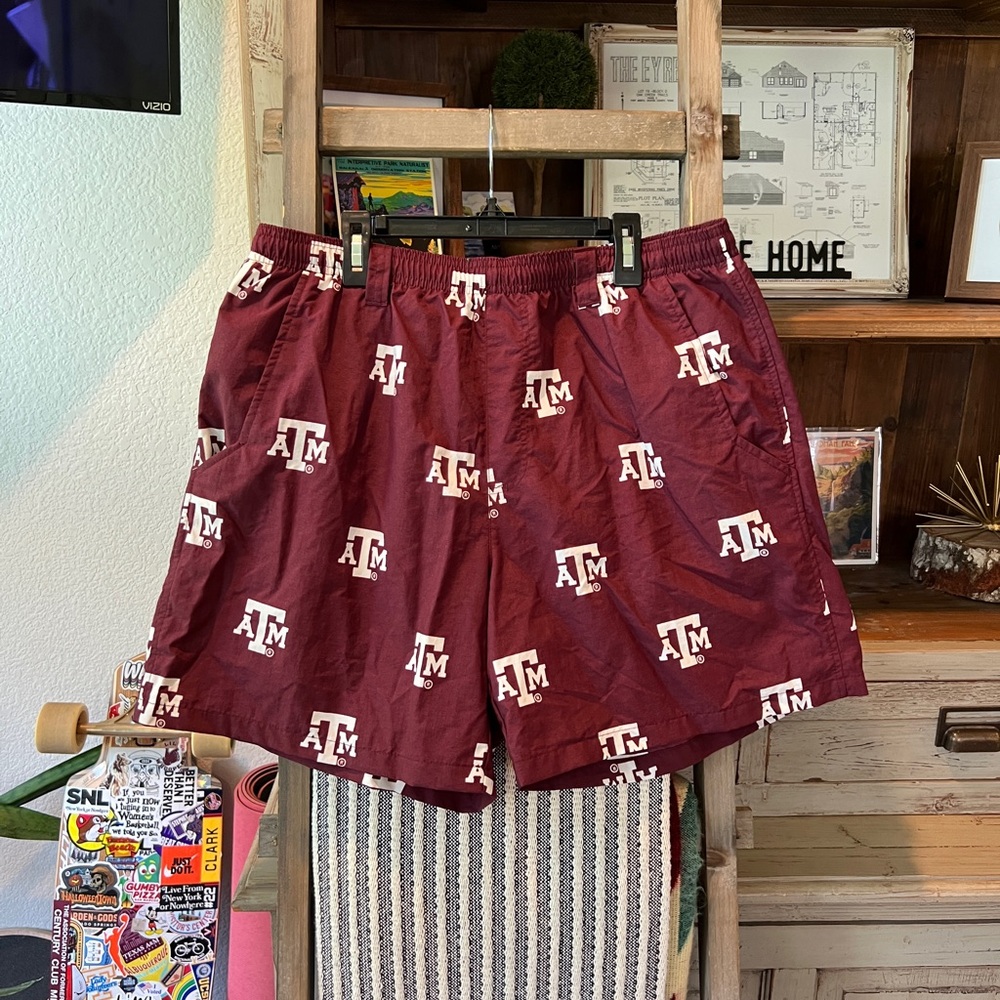 Columbia men’s collegiate backcast II printed shorts Texas A&M size medium